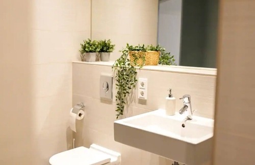 Zentrum-Suedost Apartment | Vacation apartment/apartment for 5 guests with 30m² in Leipzig (264253)