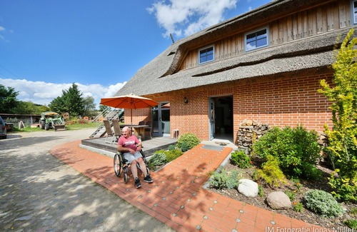 Malchin Apartment | Vacation apartment/apartment for 6 guests with 150m² in Remplin (122552)