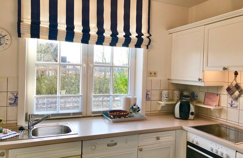 Utersum Apartment | Vacation apartment/apartment for 6 guests with 99m² in Utersum (145702)