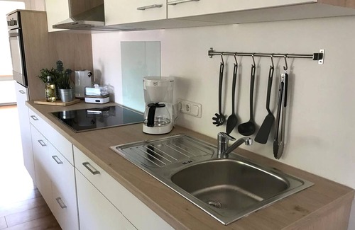 Heide Apartment | Vacation apartment/apartment for 6 guests with 84m² in Heide (93019)