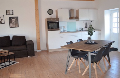 Heide Apartment | Vacation apartment/apartment for 6 guests with 77m² in Heide (121665)