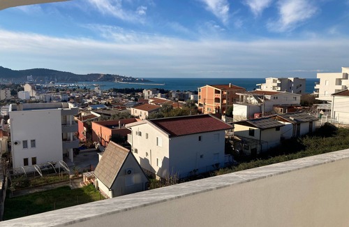Susanj Apartment | Vacation apartment/apartment for 4 guests with 85m² in Bar (175439)