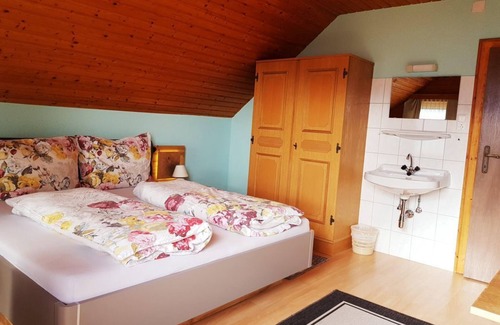 Lendorf Other | Vacation apartment Seeblick - Bergbauernhof Rebernig