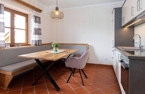 Sankt Lorenz Apartment | Vacation apartment Schafberg - Landhaus Widlroither