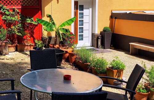 Laufen Apartment | Vacation apartment Bann Amarita near Szbg. 65 sqm 2 bedrooms, kitchen, bathroom