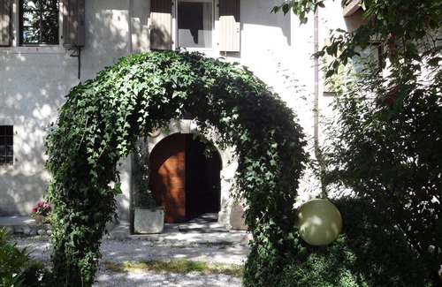 Fiave Apartment | Vacation apartment between Lake Tenno and Terme Comano. CIN: EN022083C233BCYBM2