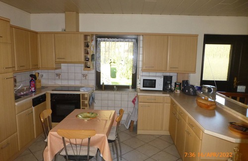 Großlohra Apartment | Vacation apartment Burgblick 2
