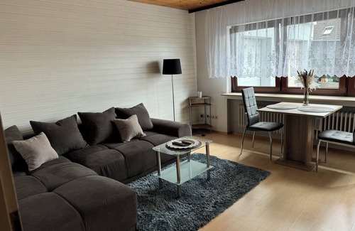 Oehringen Apartment | Vacation apartment by the vineyards, great wine hiking trails nearby