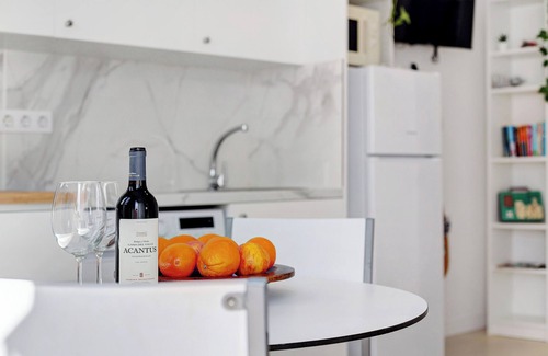 Villaverde Apartment | Vacation Apartment 'Casa Tomás C' with Sea View, Shared Pool and Wi-Fi