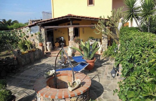 Castelnuovo Cilento House | Vacation Apartment "Casa Elena"
