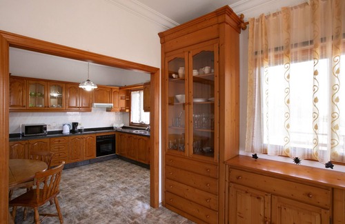 La Sabinita Apartment | Vacation Apartment 'Casa Manuni' with Private Terrace, Balcony and Wi-Fi