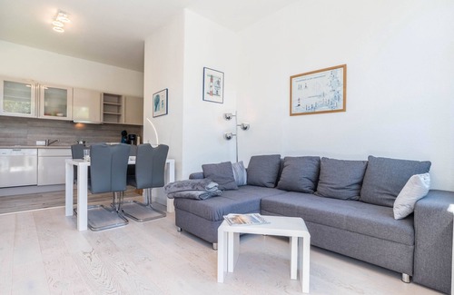 Nebel Apartment | Vacation Apartment "Cottage am Watt" at the Tidal Flats with Wi-Fi and Terrace