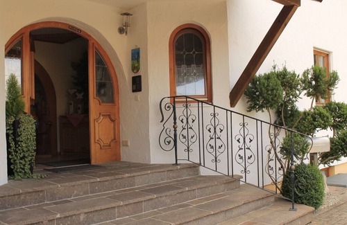 Bad Goegging Apartment | Vacation apartment no. 7/48 sqm, with spacious balcony