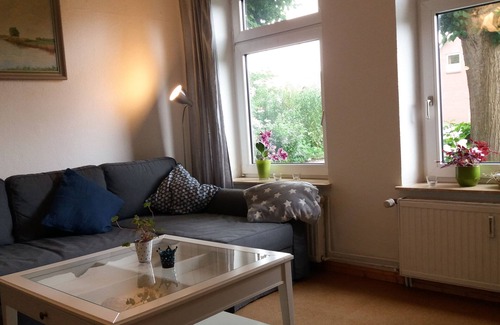 Drochtersen House | Vacation apartment Dat witte Reetdackhus