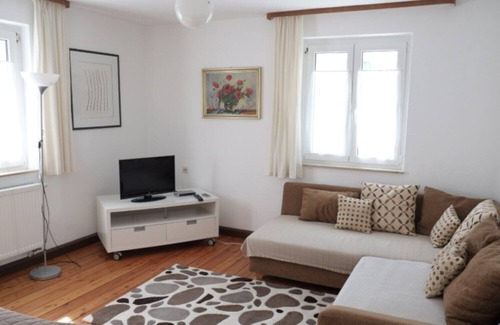 Gerolzhofen Apartment | Vacation apartment 70sqm - our stylish large first floor apartment