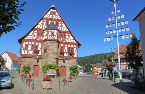 Grossheubach Apartment | Vacation apartment "Engelbergblick" with large panoramic window and balcony| 4 stars