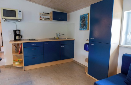 Hallbergmoos Apartment | Vacation apartment in Hallbergmoos, near Munich Airport, Therme Erding