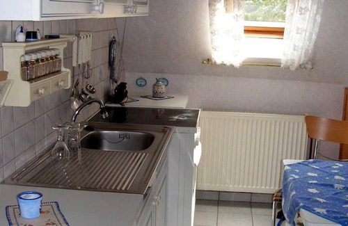 Warsingsfehn Apartment | Vacation apartment Ostfriesenstübchen - DEB 027 Apartments in Moormerland