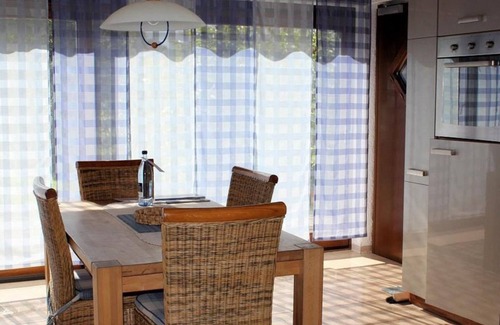 Wiebelskirchen Apartment | Vacation apartment in Haus Charlotte - vacation apartment/1 bedroom/shower, WC