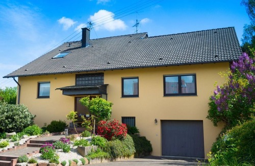 Schmißberg Apartment | Vacation apartment "Storchennest" - Haus Wilder Hunsrück