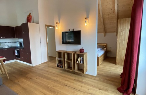 Spiegelberg Apartment | Vacation apartment in Großhöchberg - on the edge of the village and yet in the middle of it all