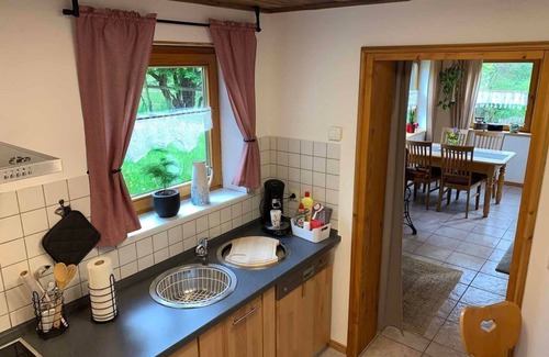 Wadern Apartment | Vacation apartment Eisbach Lamas - apartment/flat, shower, WC, terrace