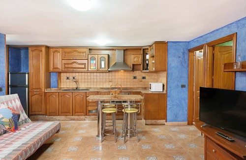 Pozo Izquierda Apartment | Vacation Apartment "Pozo Beach A" with Sea View & Wi-Fi