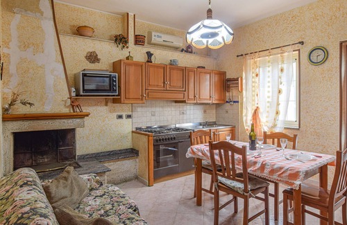 Bivongi Apartment | Vacation apartment for family in inland Calabria.