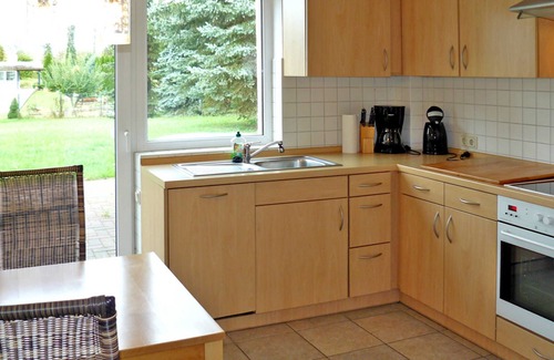 Solkendorf Apartment | Vacation apartment (ground floor) - Holiday apartment and suite near Stralsund