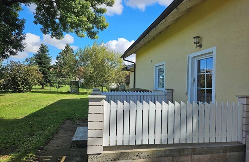 Remstadt Apartment | Vacation apartment Huschenbett in a rural idyll