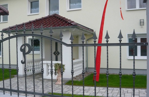 Witzelroda Apartment | Vacation apartment I - PUMMPÄLZHOF