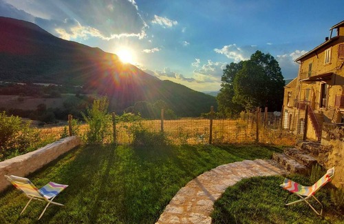 Tione degli Abruzzi Apartment | Vacation apartment in a 16th century guard house with a fantastic view
