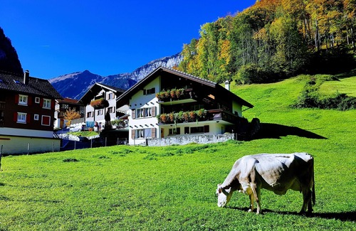 Isenthal Apartment | Vacation apartment in a mountain village