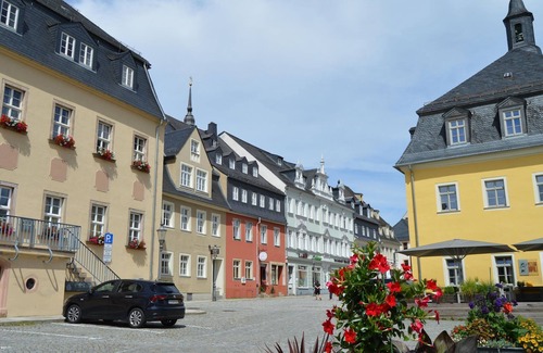 Zschopau Apartment | Vacation apartment in Zschopau town center - apartment/flat, shower, WC, quiet