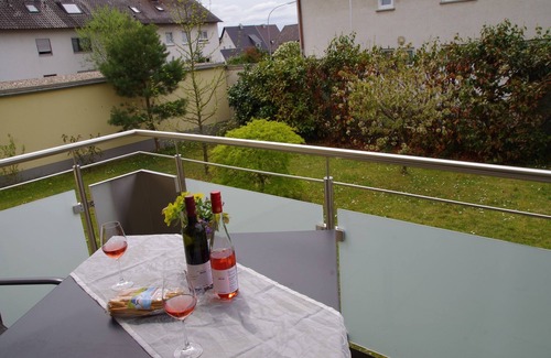 Volkach Apartment | Vacation apartment in the Kirch winery in quiet surroundings