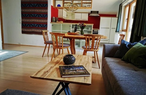 Scharnitz Apartment | Vacation apartment Karwendelglück