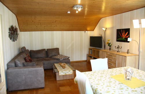 Einod Apartment | Vacation apartment Klosterblick in Homburg-Einöd