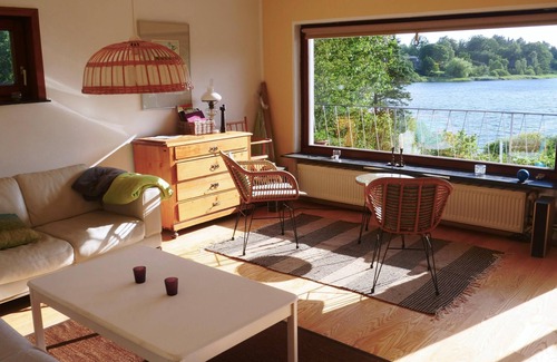 Kosel House | Vacation apartment lakeside house in Missunde.