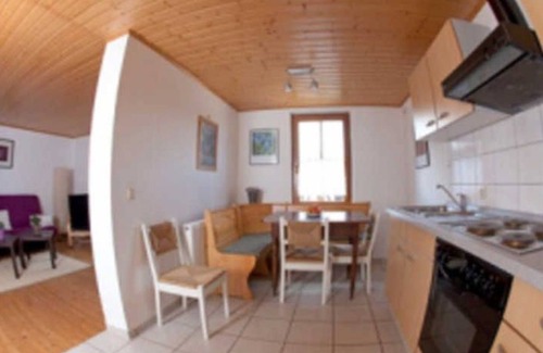 Erbach Apartment | Vacation apartment Lavendel Stube - Ferienwohnungen Elsbacher Hof