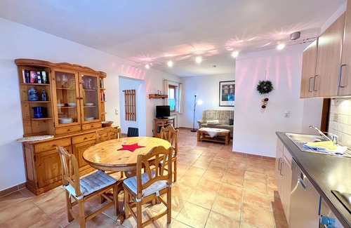 Fuessen Apartment | Vacation apartment "Linderhof in the Königstraße vacation home "