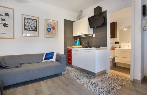 San Cristobal de La Laguna Apartment | Vacation Apartment 'Loft La Laguna' with Shared Terrace, Shared Garden and Wi-Fi