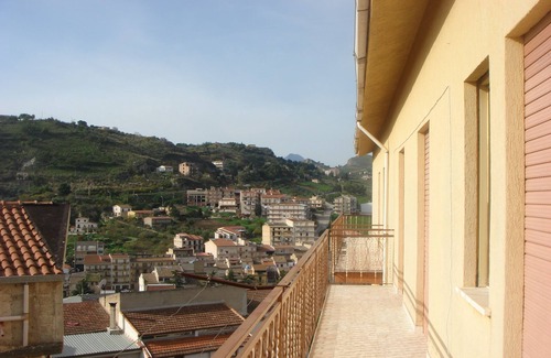 Ciminna Apartment | Vacation apartment, nature parks