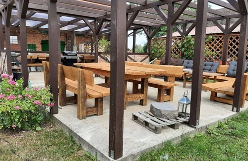 Waddeweitz Apartment | Vacation apartment on a large, idyllic farm complex