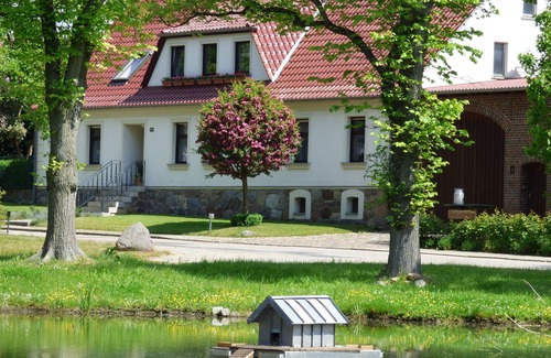 Rabenstein/Flaming Apartment | Vacation apartment on a four-sided farm with garden and large swimming pond