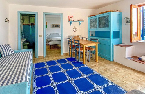 Camerota House | Vacation apartment on the first floor of a two-family house, about 3. 8 km from Marina di Camerota,