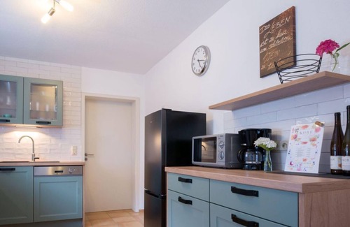 Kirkel Apartment | Vacation apartment on the Kore - apartment/flat, separate toilet and bath/shower