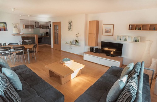 Sipplingen Apartment | Vacation apartment Pear in the fruit house "Ferienhäuser Schöne Ferien"