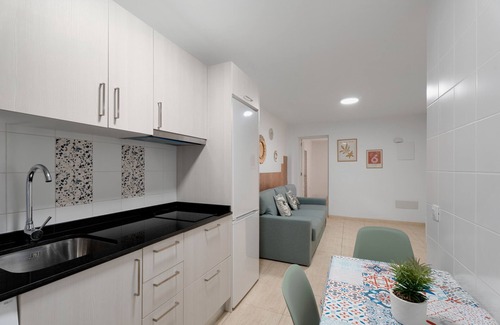 San Cristobal de La Laguna Apartment | Vacation Apartment 'S1' with Wi-Fi