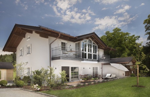 Breitbrunn a. Chiemsee Apartment | Vacation apartment Schiemsee "Lavender Terrace" Hauspirol