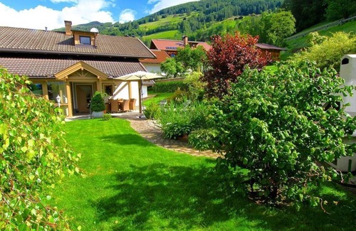 Heiligenblut Apartment | Vacation apartment Schachner